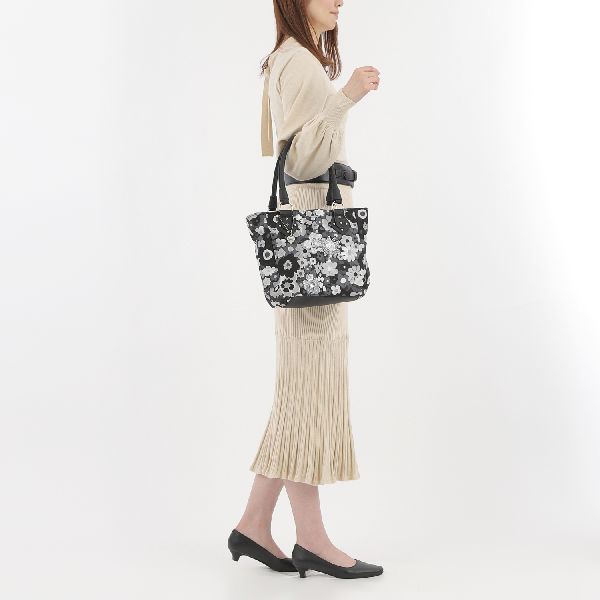 1点350円 レディース服・バッグ31点 まとめ売り SM18232301 新作アイテム SAVOY